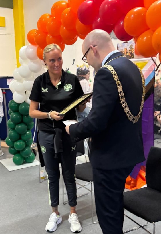 Dionne Lyons International Cap&nbsp;Presentation